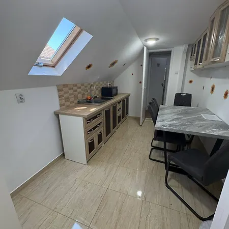 Pavai Piheno Feriehus Hajdúszoboszló